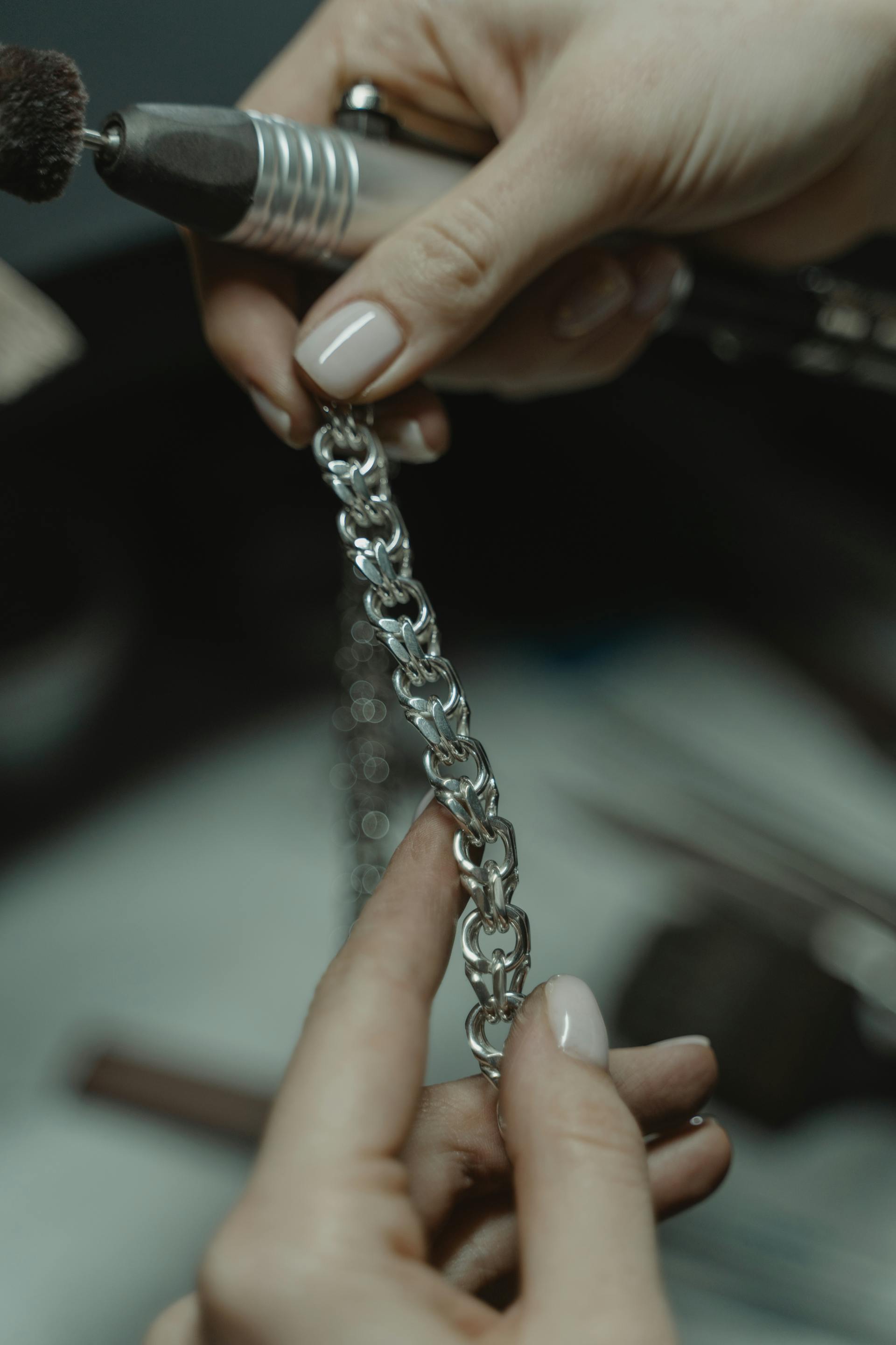 Ladies Silver Plain Bracelets